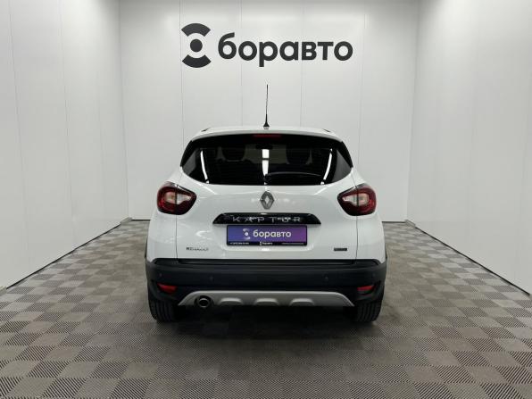 Renault Kaptur I с пробегом 2017 года, цена 1 170 000 рублей, 108888 км, внедорожник, Автокод Объявления