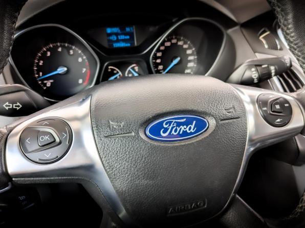 Ford Focus III с пробегом 2012 года, цена 870 000 рублей, 159181 км, хэтчбек, Автокод Объявления
