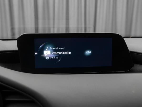 Mazda 3 IV (BP) с пробегом 2020 года, цена 2 280 000 рублей, 52381 км, седан, Автокод Объявления