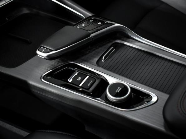 Changan UNI-T I с пробегом 2023 года, цена 2 140 000 рублей, 41107 км, внедорожник, Автокод Объявления
