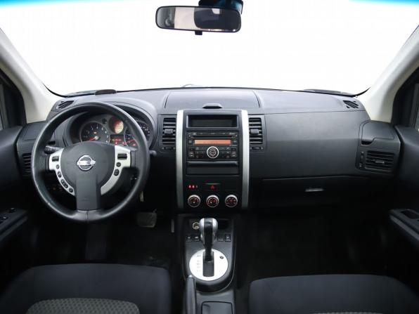 Nissan X-Trail II с пробегом 2010 года, цена 820 000 рублей, 430421 км, внедорожник, Автокод Объявления