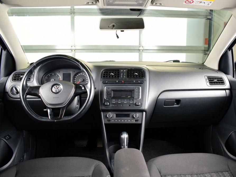Volkswagen Polo V Рестайлинг Кемерово  - изображение 8