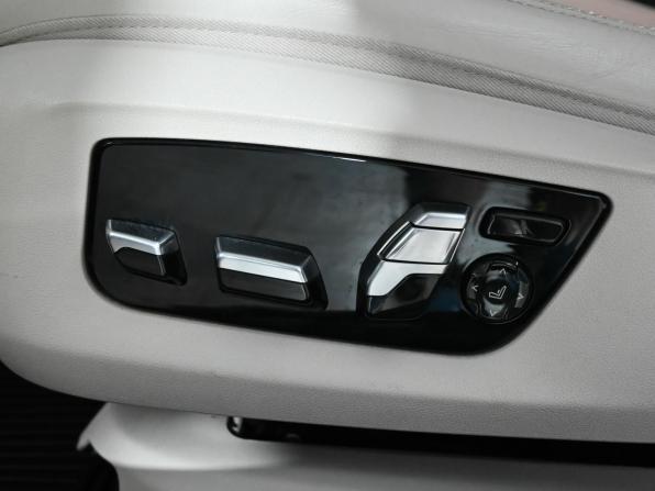 BMW 5 серии VII (G30/G31/G38) с пробегом 2019 года, цена 4 400 000 рублей, 98831 км, седан, Автокод Объявления