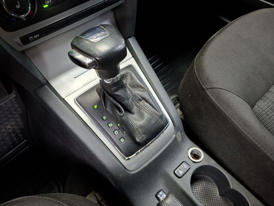 Skoda Octavia II (A5) Рестайлинг Москва  - изображение 15
