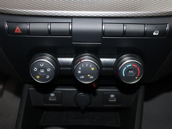 Lada (ВАЗ) Vesta I Рестайлинг (NG) с пробегом 2023 года, цена 1 179 900 рублей, 47669 км, седан, Автокод Объявления