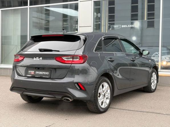 Kia Ceed III Рестайлинг с пробегом 2021 года, цена 2 150 000 рублей, 60800 км, хэтчбек, Автокод Объявления
