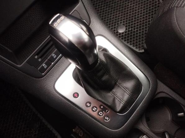 Volkswagen Tiguan I Рестайлинг с пробегом 2012 года, цена 989 000 рублей, 185078 км, внедорожник, Автокод Объявления