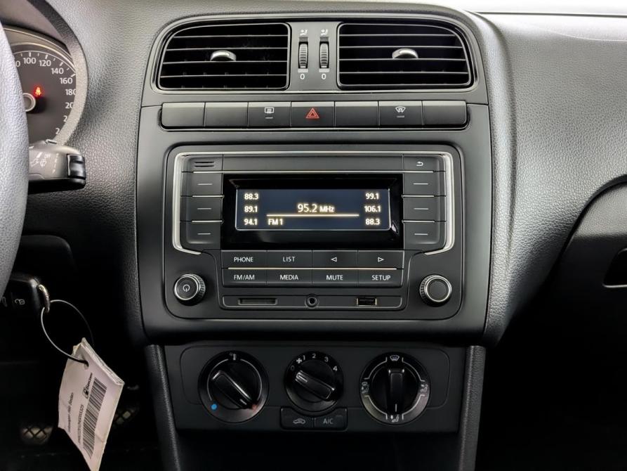 Volkswagen Polo V Рестайлинг Москва  - изображение 15