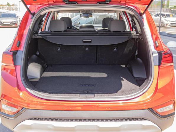 Hyundai Santa Fe IV с пробегом 2019 года, цена 2 950 000 рублей, 62010 км, внедорожник, Автокод Объявления