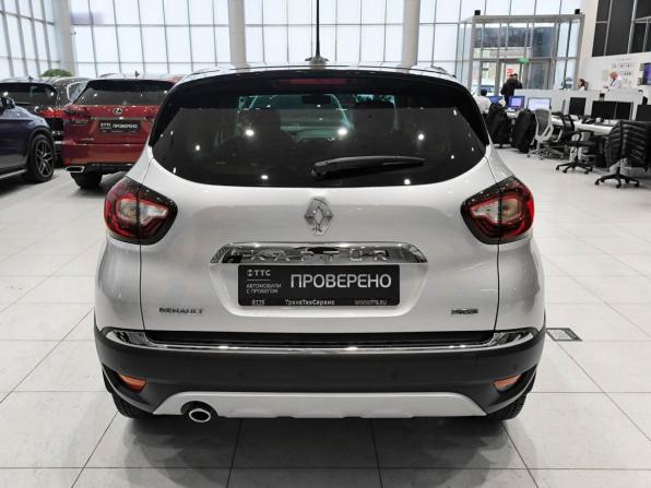 Renault Kaptur I Рестайлинг с пробегом 2020 года, цена 1 800 000 рублей, 51324 км, внедорожник, Автокод Объявления
