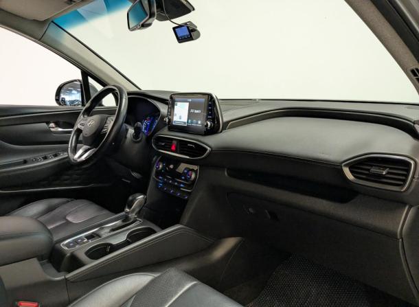 Hyundai Santa Fe IV с пробегом 2020 года, цена 3 225 000 рублей, 105205 км, внедорожник, Автокод Объявления