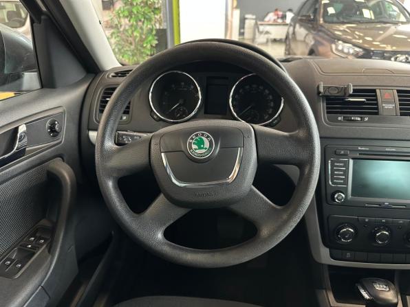 Skoda Yeti I с пробегом 2012 года, цена 890 000 рублей, 85600 км, внедорожник, Автокод Объявления