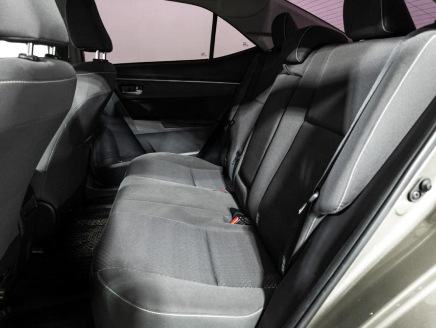 Toyota Corolla XI (E160 E170 E180) Рестайлинг 1 Санкт-Петербург  - изображение 11