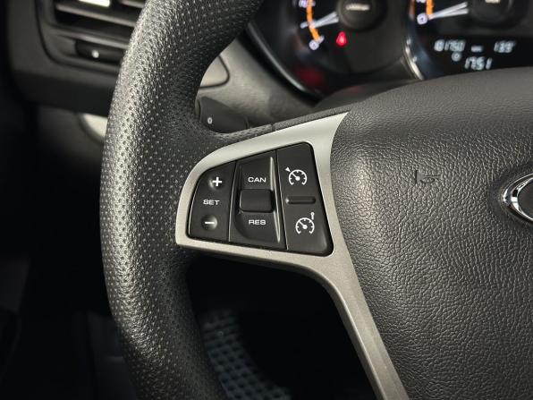 Lada (ВАЗ) Vesta I с пробегом 2021 года, цена 1 099 900 рублей, 101750 км, седан, Автокод Объявления