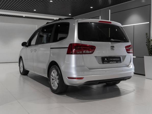 SEAT Alhambra II Рестайлинг с пробегом 2015 года, цена 1 770 000 рублей, 225219 км, минивэн, Автокод Объявления
