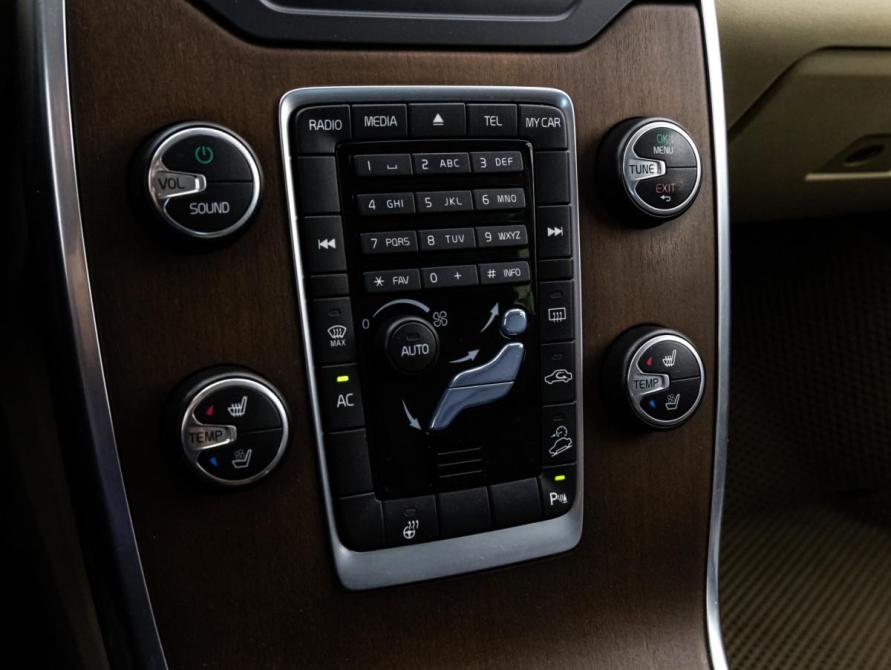 Volvo XC70 II Рестайлинг Санкт-Петербург  - изображение 15