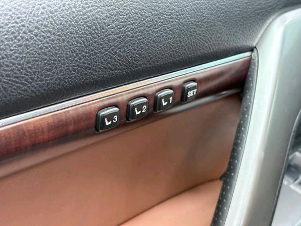 Toyota Land Cruiser 200 Series Рестайлинг 1 с пробегом 2014 года, цена 5 290 000 рублей, 180045 км, внедорожник, Автокод Объявления