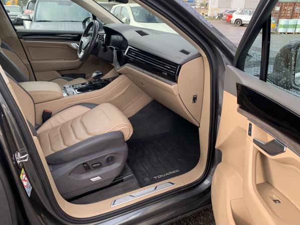 Volkswagen Touareg III с пробегом 2019 года, цена 4 099 000 рублей, 176023 км, внедорожник, Автокод Объявления