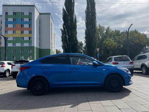 Hyundai Solaris II с пробегом 2019 года, цена 1 329 800 рублей, 119117 км, седан, Автокод Объявления