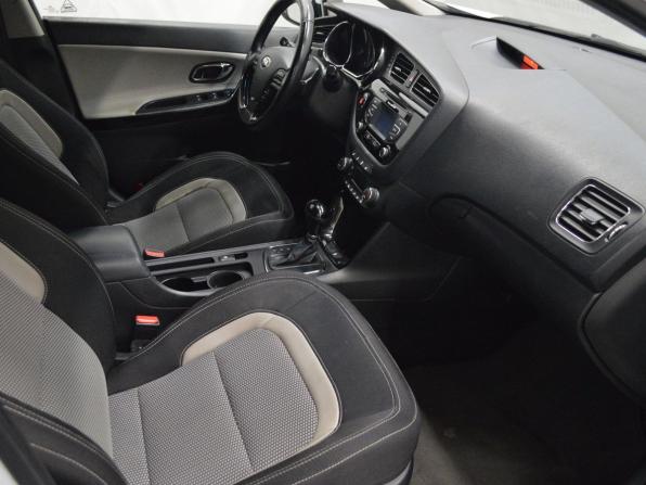 Kia Ceed II с пробегом 2013 года, цена 800 000 рублей, 140382 км, хэтчбек, Автокод Объявления