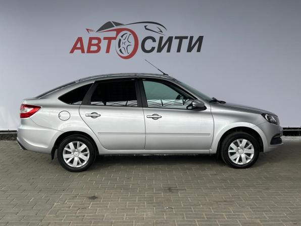 Lada (ВАЗ) Granta I Рестайлинг с пробегом 2022 года, цена 720 000 рублей, 80400 км, хэтчбек, Автокод Объявления