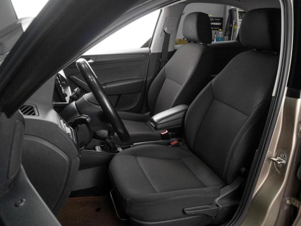Volkswagen Polo V Рестайлинг с пробегом 2020 года, цена 1 365 000 рублей, 118303 км, седан, Автокод Объявления