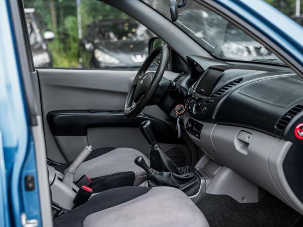 Mitsubishi L200 IV с пробегом 2007 года, цена 833 000 рублей, 319050 км, пикап, Автокод Объявления