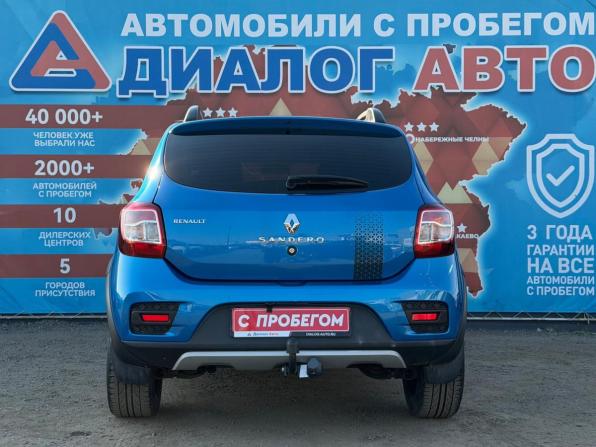 Renault Sandero II с пробегом 2018 года, цена 964 000 рублей, 74600 км, хэтчбек, Автокод Объявления