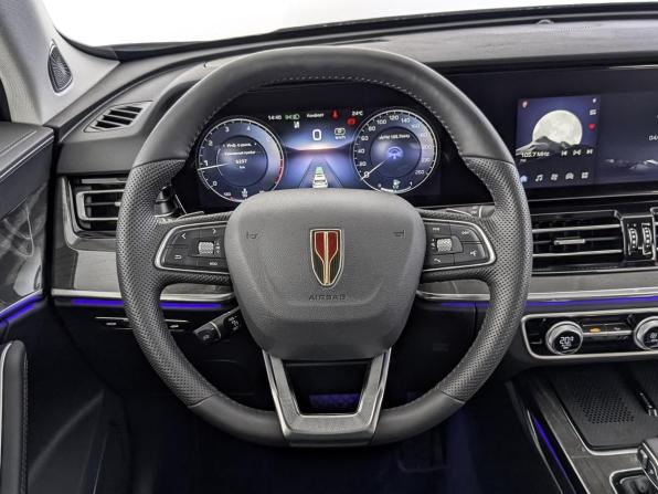 Hongqi HS5 I Рестайлинг с пробегом 2024 года, цена 3 525 000 рублей, 5234 км, внедорожник, Автокод Объявления