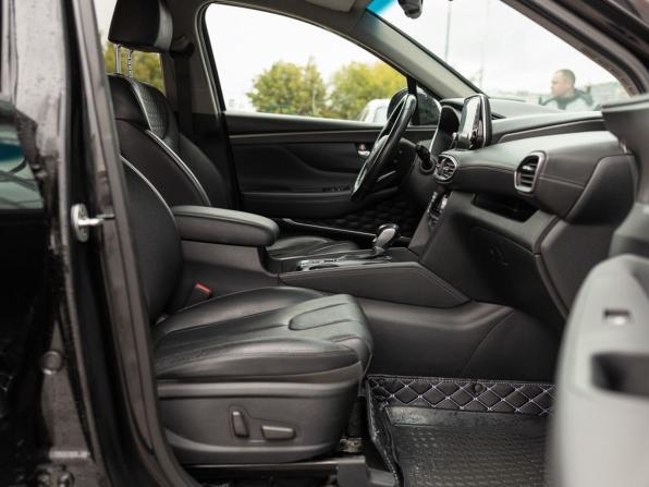 Hyundai Santa Fe IV с пробегом 2020 года, цена 3 150 000 рублей, 65865 км, внедорожник, Автокод Объявления