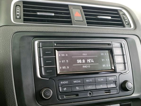 Volkswagen Jetta VI с пробегом 2013 года, цена 880 000 рублей, 219641 км, седан, Автокод Объявления