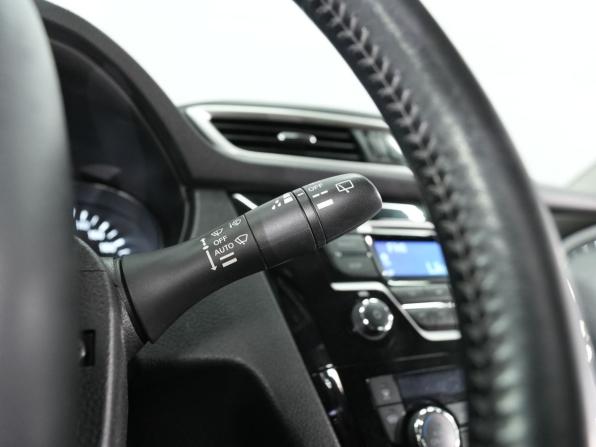 Nissan Qashqai II с пробегом 2018 года, цена 1 490 000 рублей, 230946 км, внедорожник, Автокод Объявления