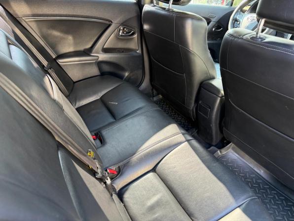 Toyota Avensis III с пробегом 2009 года, цена 940 000 рублей, 252566 км, седан, Автокод Объявления