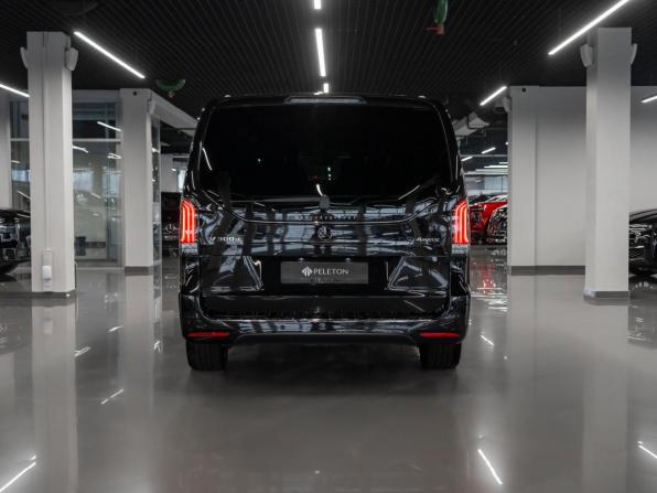 Mercedes-Benz V-Класс III (W447) Рестайлинг 2 с пробегом 2025 года, цена 13 500 000 рублей, 22 км, минивэн, Автокод Объявления