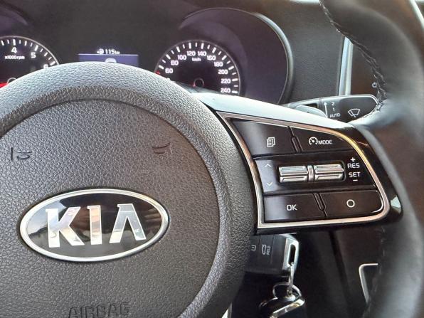Kia Optima IV Рестайлинг с пробегом 2018 года, цена 1 678 000 рублей, 172580 км, седан, Автокод Объявления