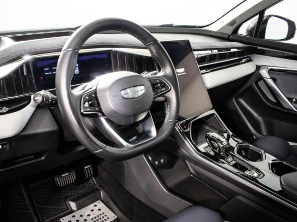 Geely Atlas II с пробегом 2024 года, цена 3 170 000 рублей, 23833 км, внедорожник, Автокод Объявления