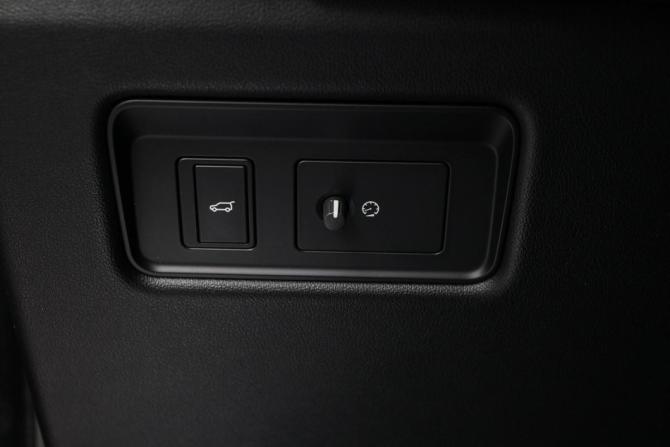 Land Rover Range Rover Sport II Рестайлинг с пробегом 2020 года, цена 5 050 000 рублей, 99123 км, внедорожник, Автокод Объявления