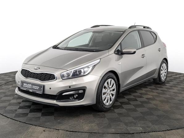 Kia Ceed II Рестайлинг с пробегом 2016 года, цена 1 400 000 рублей, 76045 км, хэтчбек, Автокод Объявления
