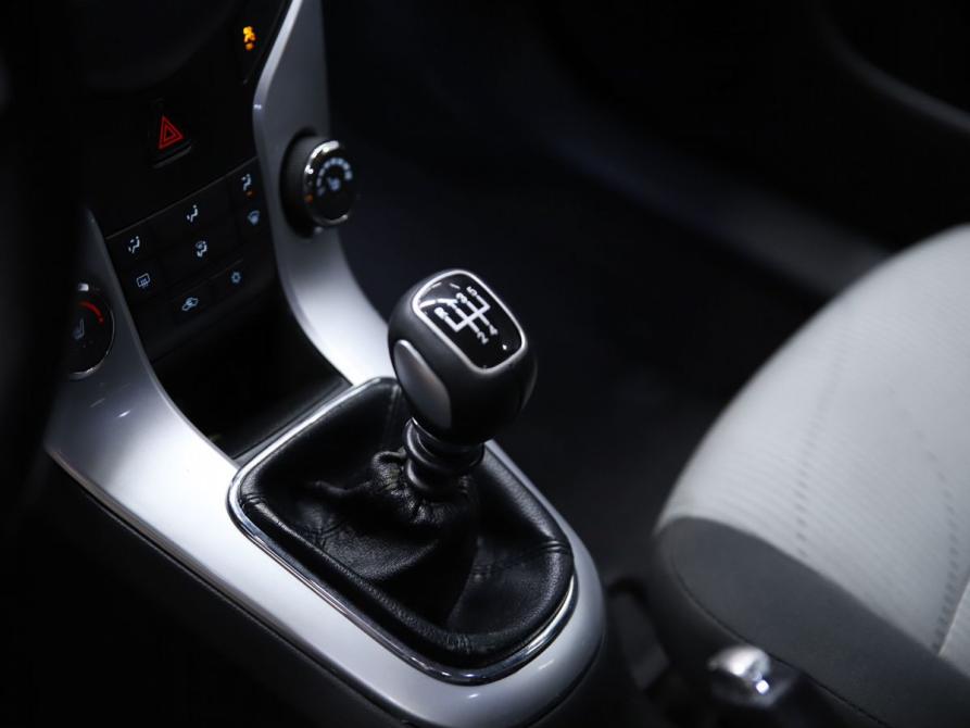 Chevrolet Cruze I Рестайлинг Уфа  - изображение 14