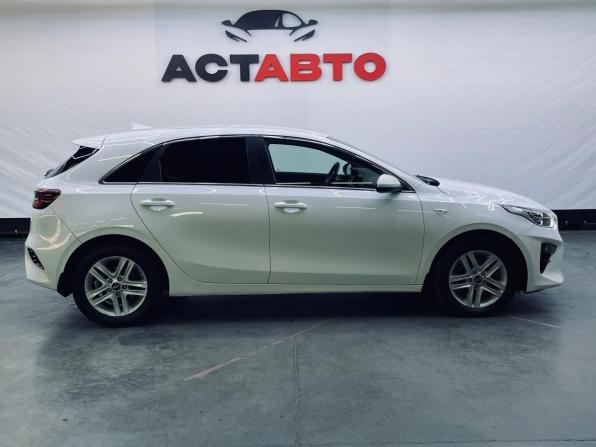 Kia Ceed III с пробегом 2018 года, цена 1 350 000 рублей, 138068 км, хэтчбек, Автокод Объявления