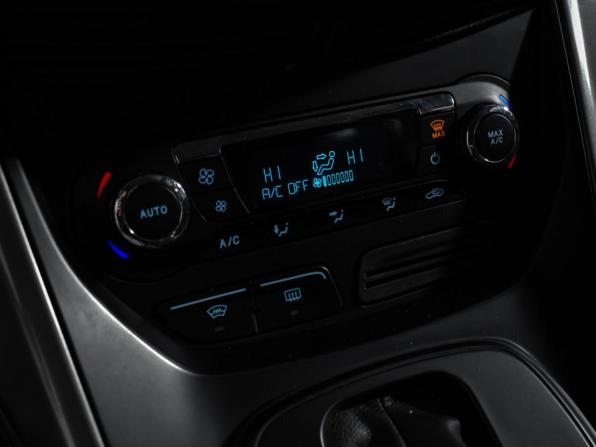 Ford Kuga II с пробегом 2015 года, цена 1 159 000 рублей, 173300 км, внедорожник, Автокод Объявления