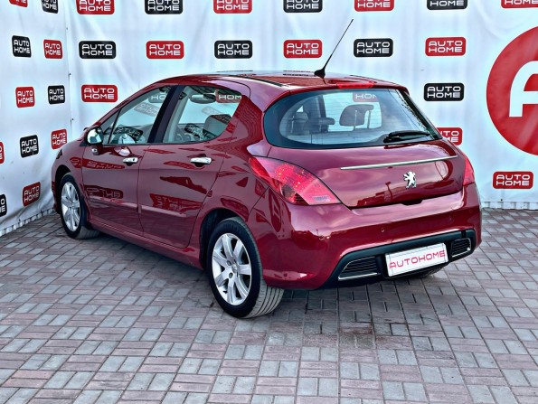 Peugeot 308 I с пробегом 2008 года, цена 550 000 рублей, 210000 км, хэтчбек, Автокод Объявления
