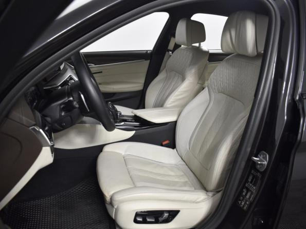 BMW 5 серии VII (G30/G31/G38) с пробегом 2018 года, цена 3 999 900 рублей, 137050 км, седан, Автокод Объявления