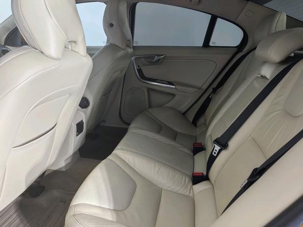 Volvo S60 II с пробегом 2011 года, цена 780 000 рублей, 355768 км, седан, Автокод Объявления