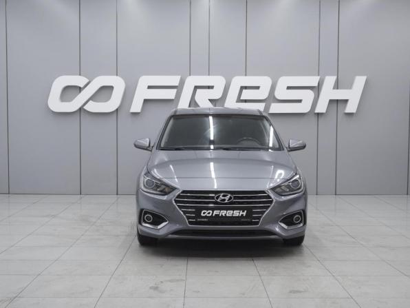 Hyundai Solaris II с пробегом 2019 года, цена 1 680 000 рублей, 141594 км, седан, Автокод Объявления