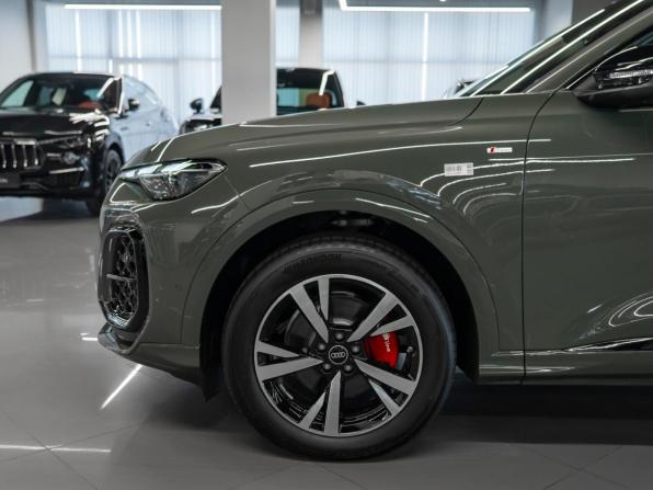 Audi Q5 III (GU) с пробегом 2026 года, цена 6 400 000 рублей, 43 км, внедорожник, Автокод Объявления