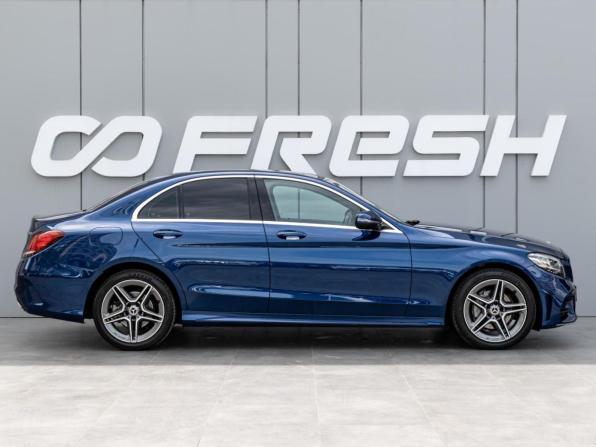 Mercedes-Benz C-Класс IV (W205) Рестайлинг с пробегом 2018 года, цена 2 760 000 рублей, 158657 км, седан, Автокод Объявления