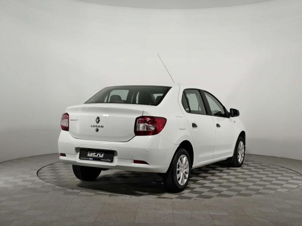 Renault Logan II Рестайлинг с пробегом 2018 года, цена 1 045 000 рублей, 65000 км, седан, Автокод Объявления