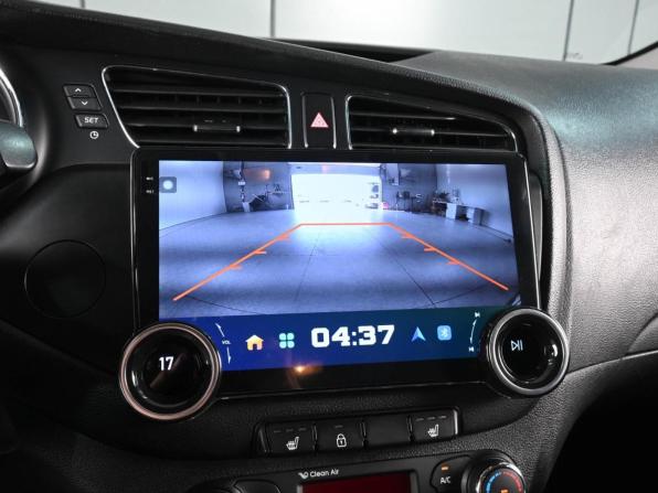 Kia Ceed II с пробегом 2015 года, цена 1 339 000 рублей, 141916 км, хэтчбек, Автокод Объявления
