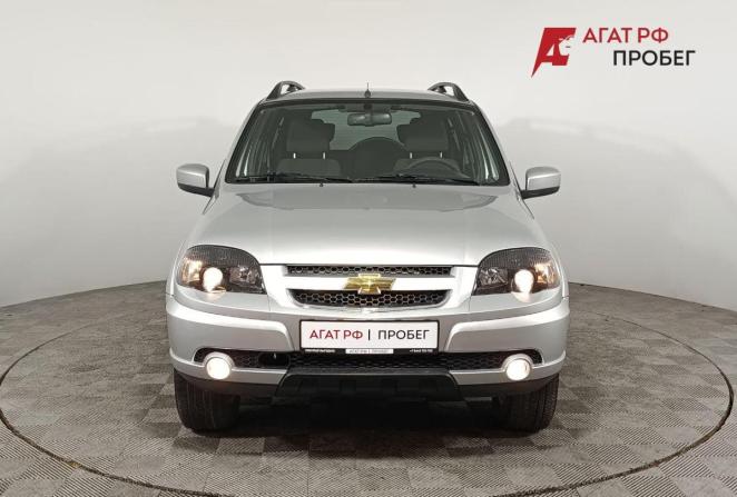 Chevrolet Niva I Рестайлинг с пробегом 2018 года, цена 940 000 рублей, 37285 км, внедорожник, Автокод Объявления